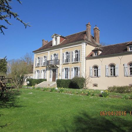Domaine De Sainte Anne Bed and Breakfast Venoy Exteriör bild
